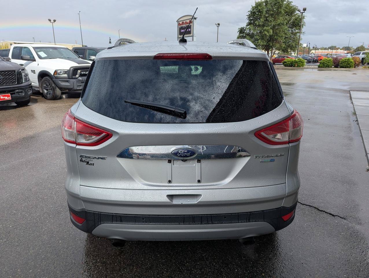 Used 2014 Ford Escape Titanium w/ Equipment Group 401A AWD/4WD image 4