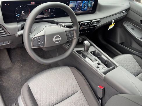 New 2026 Nissan Sentra SV w/ Floor Mat Package FWD image 18