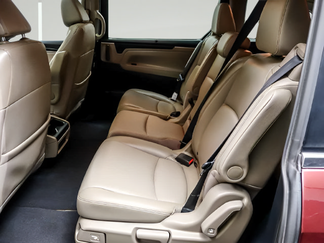 Used 2021 Honda Odyssey EX-L image 11