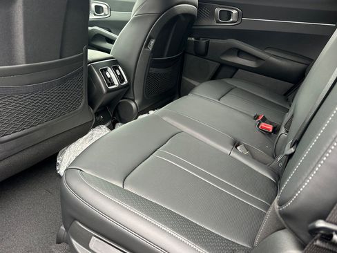 New 2026 Kia Sorento EX image 10