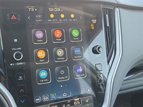 Used 2025 Subaru Outback Onyx Edition image 19