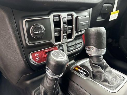 New 2026 Jeep Gladiator Rubicon image 12