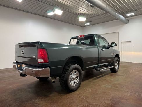 Used 2018 RAM 3500 SLT w/ Snow Chief Group AWD/4WD image 34