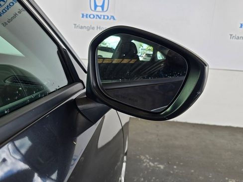 Used 2022 Honda Civic LX image 26