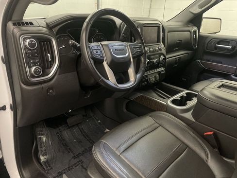 Used 2021 GMC Sierra 1500 Denali w/ Denali Premium Package image 4
