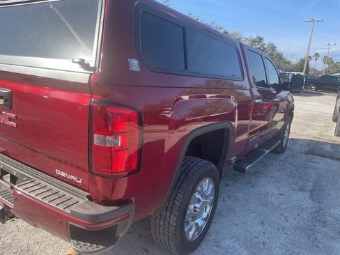 Used 2018 GMC Sierra 2500 Denali w/ Duramax Plus Package image 6