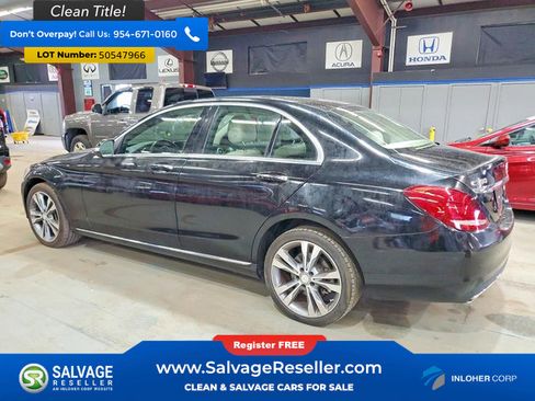 Used 2015 Mercedes-Benz C 300 4MATIC Sedan image 3