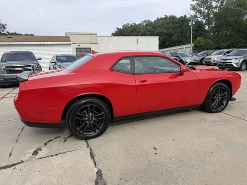 Used 2019 Dodge Challenger GT w/ Blacktop Package AWD/4WD image 7