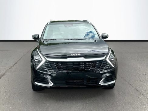 Used 2025 Kia Sportage EX AWD/4WD image 2