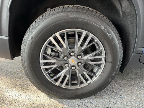 New 2026 Chevrolet Traverse LT FWD image 35
