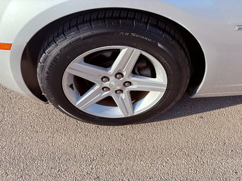 Used 2011 Chevrolet Camaro LT image 24