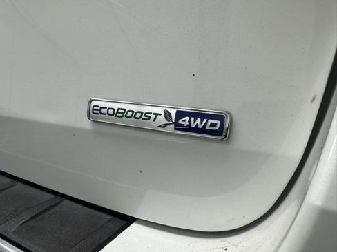 Used 2020 Ford Explorer Platinum image 44