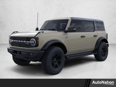 New 2025 Ford Bronco Outer Banks w/ Sasquatch Package