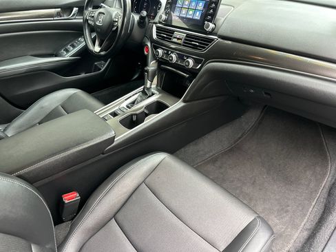 Used 2022 Honda Accord Sport image 17