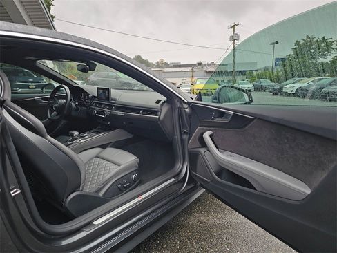 Used 2018 Audi S5 Premium Plus w/ Navigation Package image 13