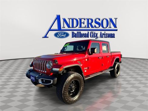 Used 2020 Jeep Gladiator Overland image 1