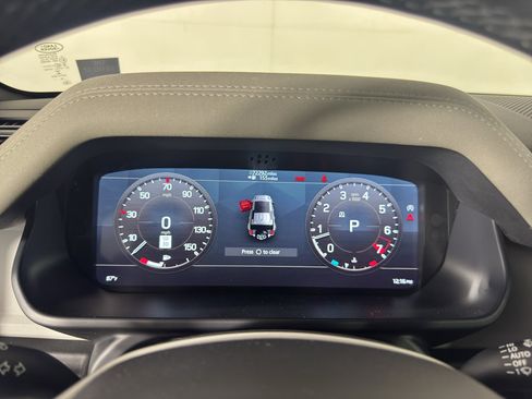Used 2021 Land Rover Defender 110 S AWD/4WD image 23