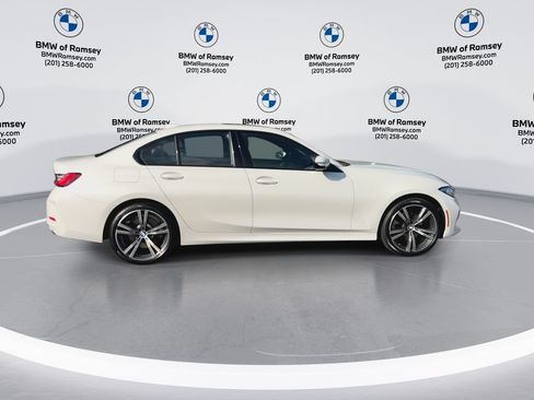 Used 2023 BMW 330i xDrive Sedan w/ Driving Assistance Package AWD/4WD image 9