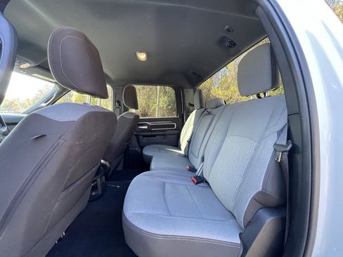 Used 2024 RAM 2500 Big Horn image 25