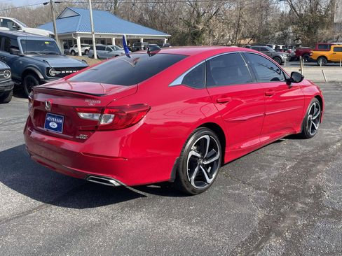 Used 2022 Honda Accord Sport image 3