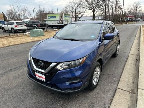 Used 2020 Nissan Rogue Sport S image 6