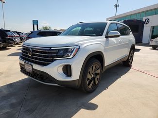 New 2026 Volkswagen Atlas SE FWD video 3
