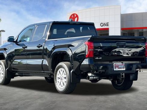 Certified 2026 Toyota Tacoma SR5 AWD/4WD image 7