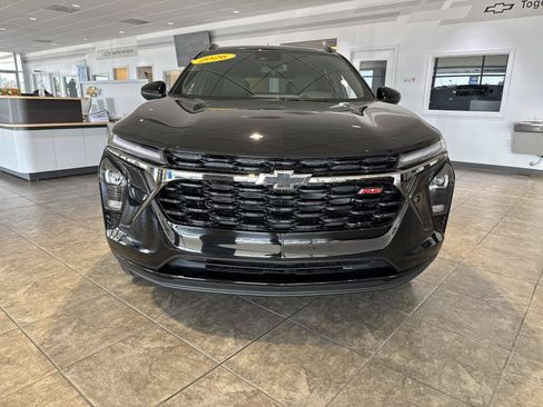 New 2026 Chevrolet Trax RS w/ Driver Confidence Package FWD image 8