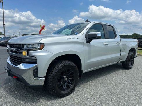 Used 2019 Chevrolet Silverado 1500 LT w/ All-Star Edition AWD/4WD image 1