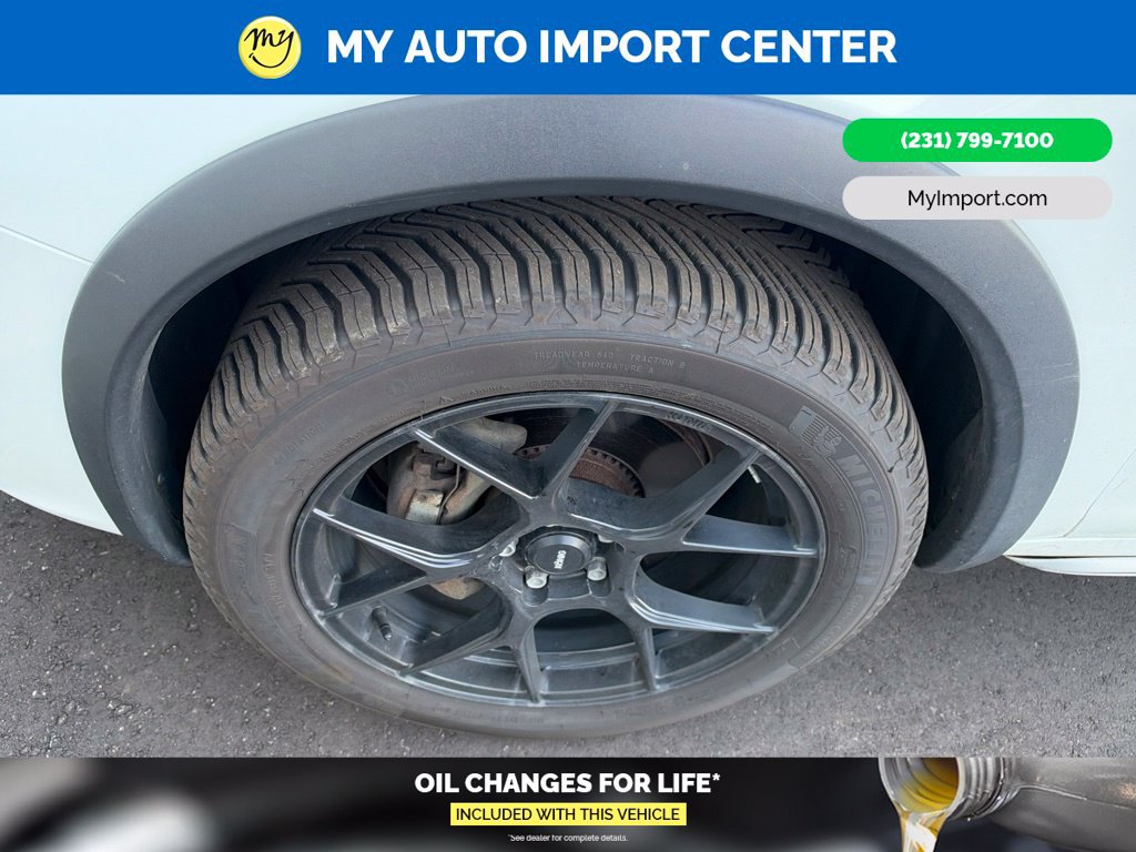 Used 2017 Volvo V60 T5 Cross Country w/ Convenience Package AWD/4WD image 6
