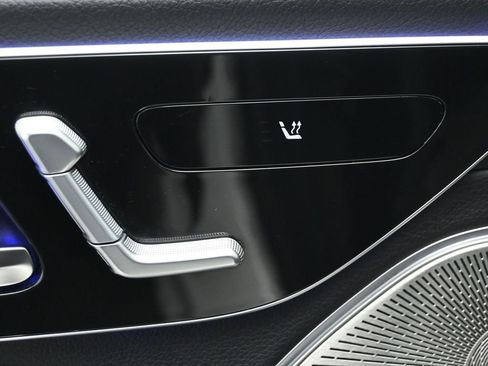 Used 2023 Mercedes-Benz EQS 580 4MATIC SUV image 15