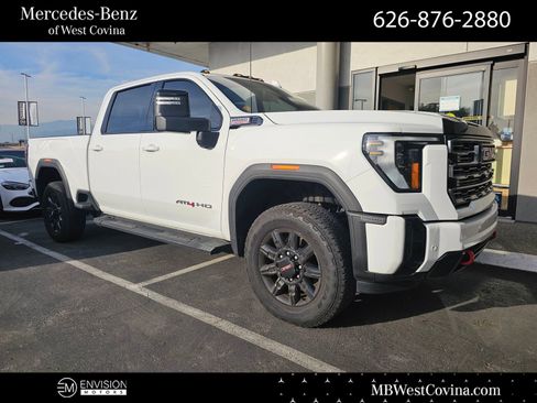 Used 2025 GMC Sierra 2500 AT4 w/ Technology Package image 1