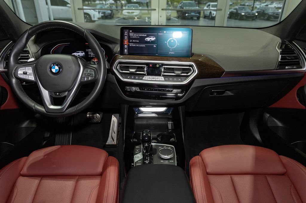 Used 2024 BMW X3 xDrive30i w/ Premium Package AWD/4WD image 2