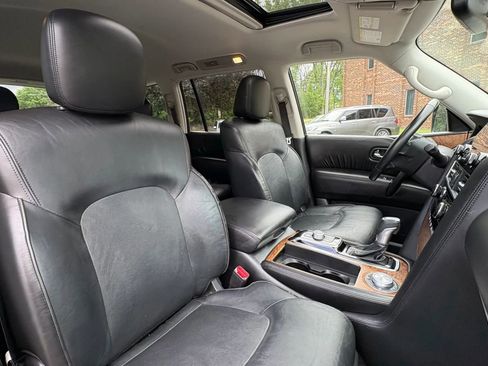 Used 2021 Nissan Armada SL w/ Captain's Chairs Package AWD/4WD image 38