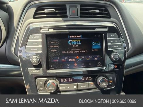 Used 2021 Nissan Maxima SR w/ Sport Mat Group FWD image 6