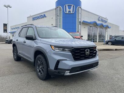 New 2025 Honda Pilot TrailSport