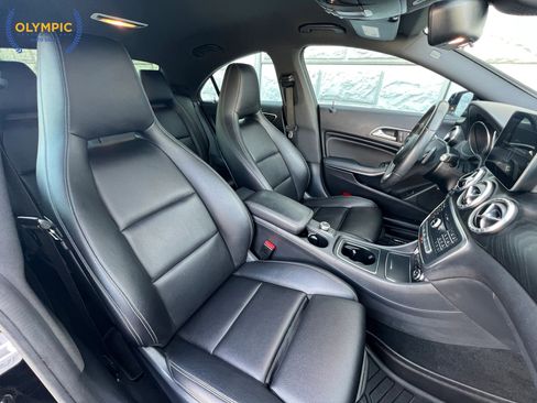 Used 2018 Mercedes-Benz CLA 250 image 36