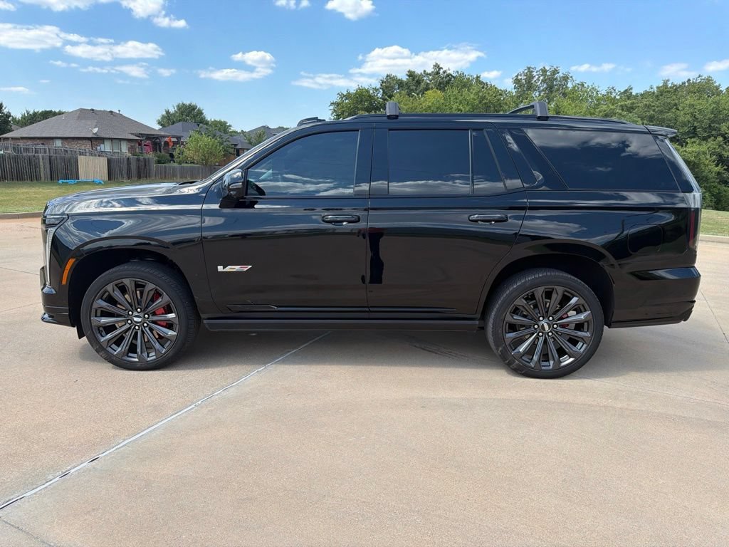 Certified 2026 Cadillac Escalade V AWD/4WD image 10