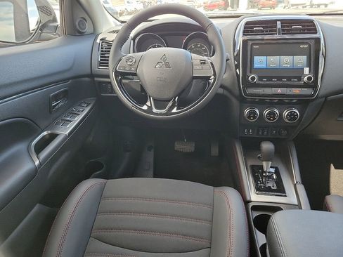 New 2025 Mitsubishi Outlander Sport SE image 8