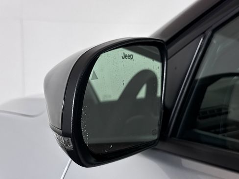 New 2026 Jeep Compass Limited image 22