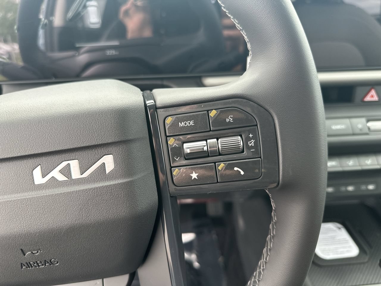New 2027 Kia Seltos S FWD image 7