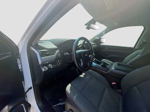 Used 2016 Chevrolet Tahoe LS w/ All-Season Package RWD image 9