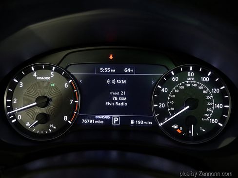 Used 2019 INFINITI QX50 Essential w/ Premium Heat Package image 18