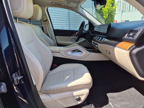 Certified 2022 Mercedes-Benz GLS 450 4MATIC image 30