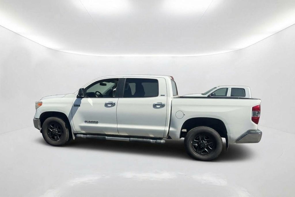 Used 2015 Toyota Tundra SR5 RWD image 9