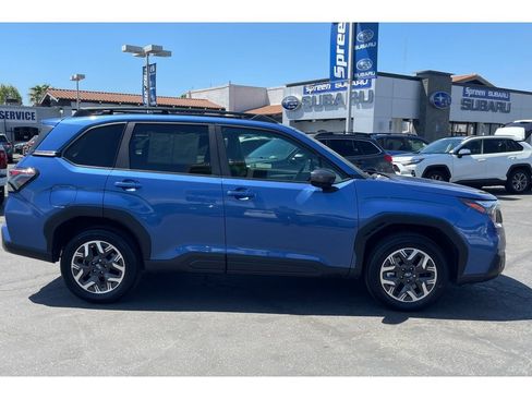 Certified 2026 Subaru Forester Premium AWD/4WD image 7