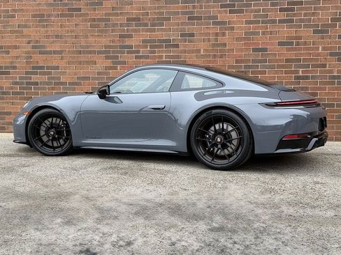 Used 2026 Porsche 911 GTS image 3