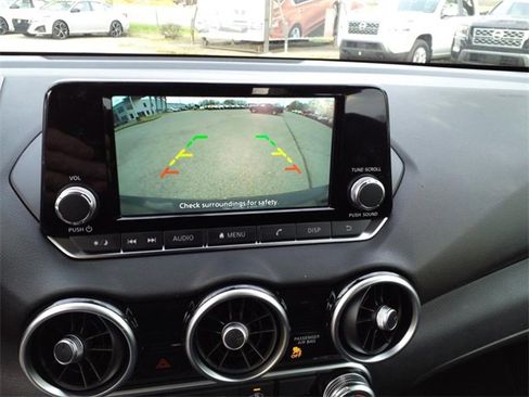 Certified 2024 Nissan Sentra S image 9