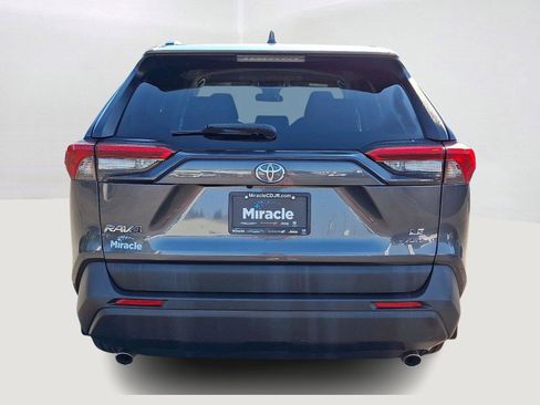 Used 2020 Toyota RAV4 LE w/ All Weather Liner Package AWD/4WD image 5
