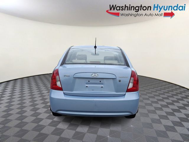 Used 2011 Hyundai Accent GLS FWD image 5